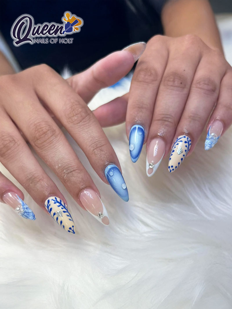 Queen Nails Of Holt